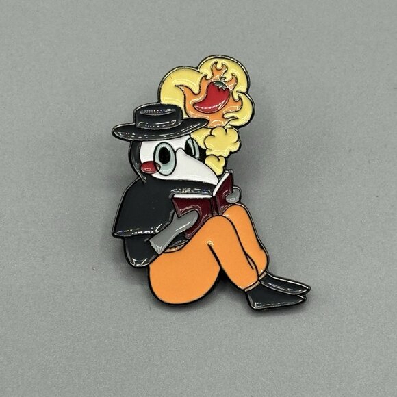 A Plague Of Doctors Series 3 Blind Bag Enamel Pin New Open Box-READER - Picture 2 of 5